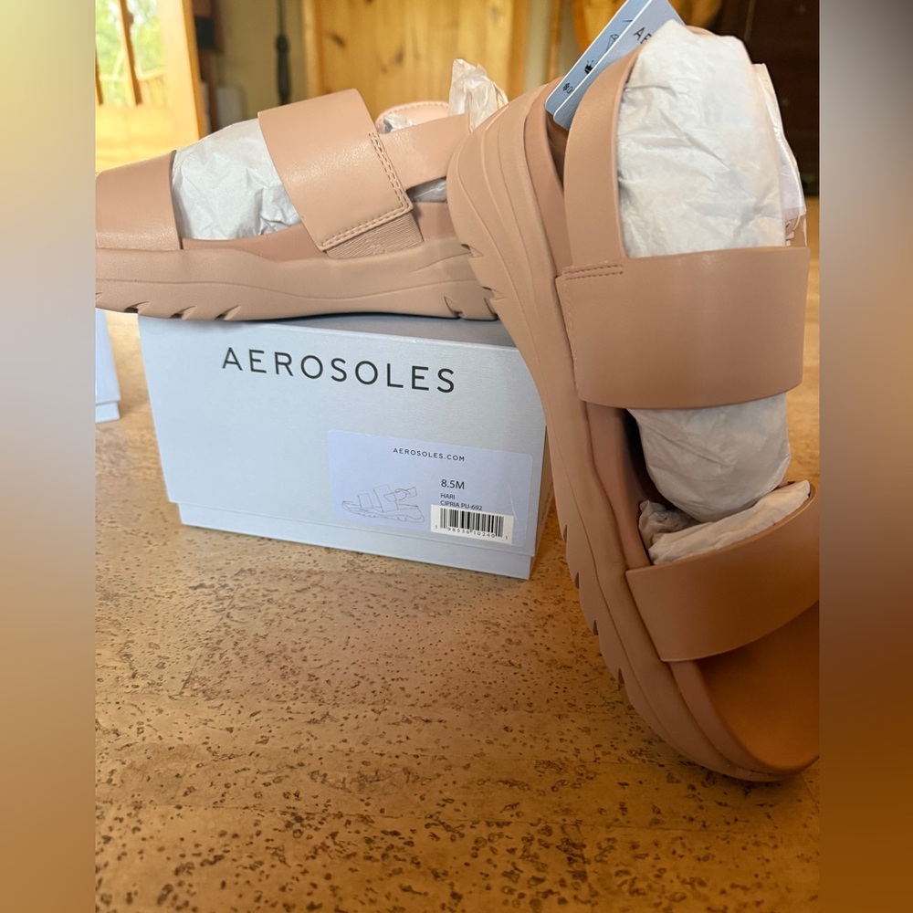 Aerosoles Hari Women's Tan Dress Platform Sandal, size 8.5